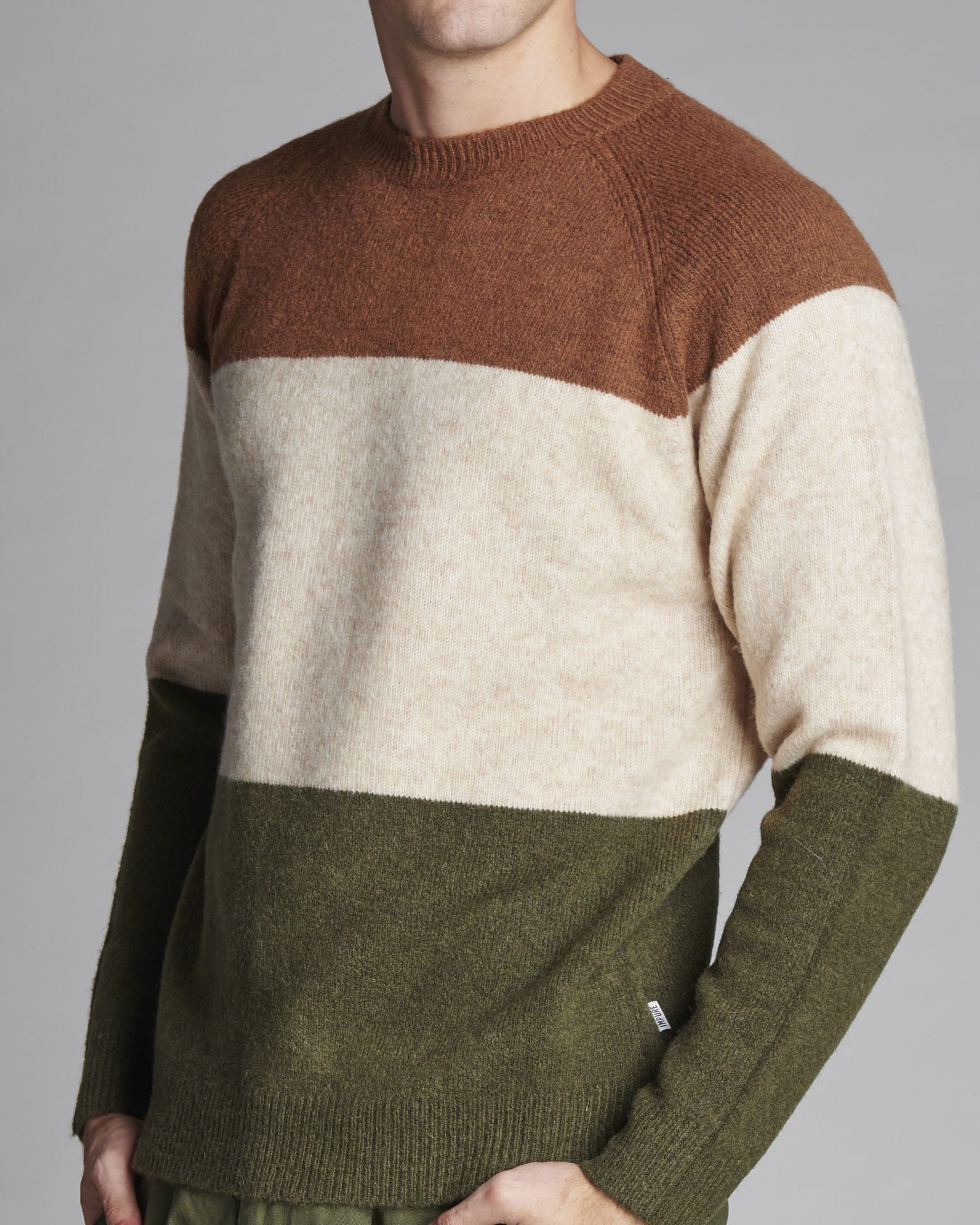 PULLOVER A RIGHE GRANDI