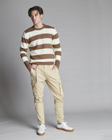 STRIPED ROUND NECK PULLOVER